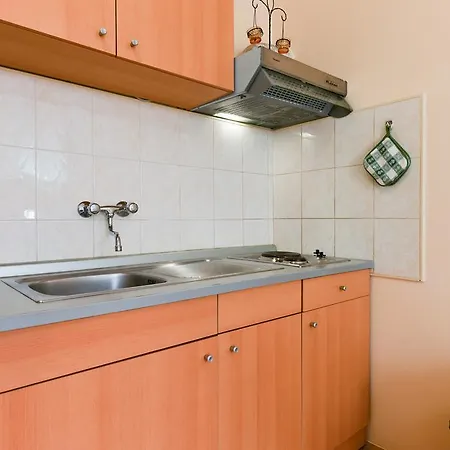 Apartament Andjela